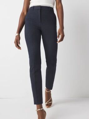 White House Black Market Navy Cropped Ankle Pants